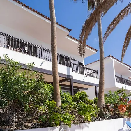 Ocean Front 3 Bedroom Apartmán